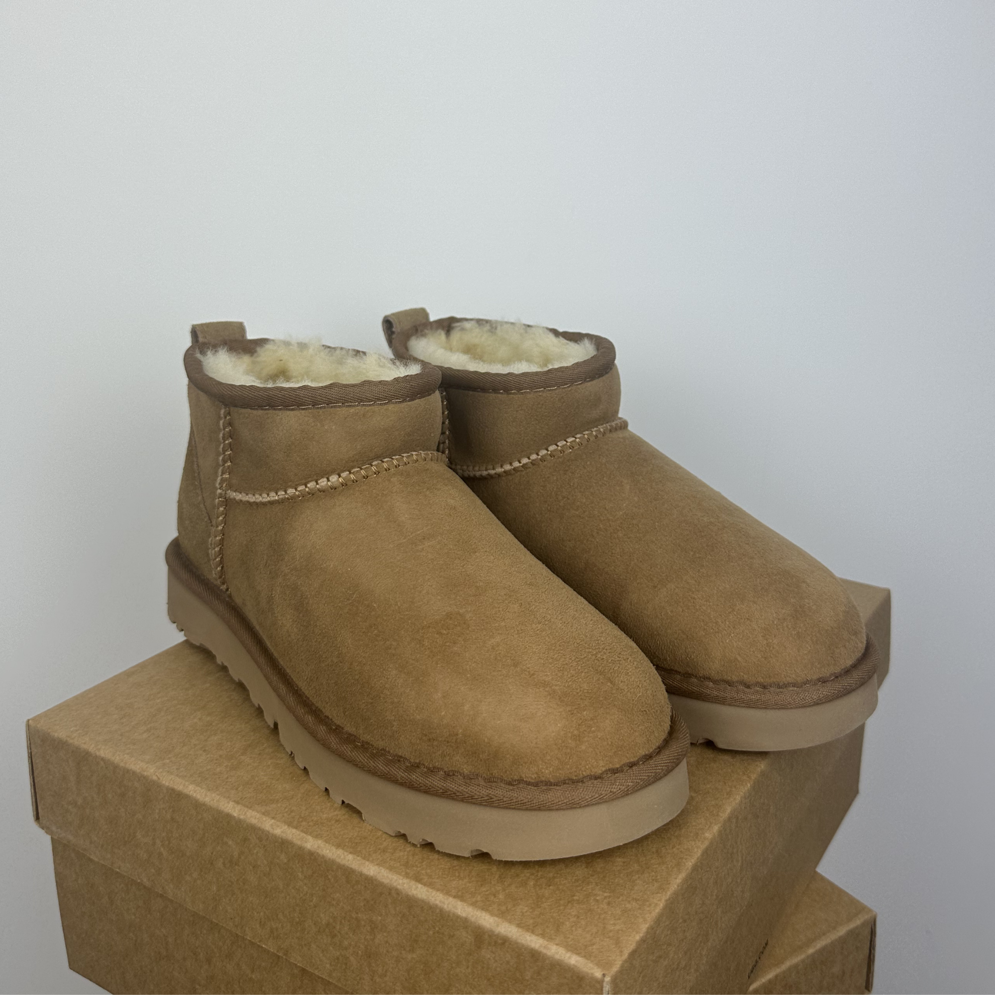 UGG ULTRA MINI BOOT | Chestnut