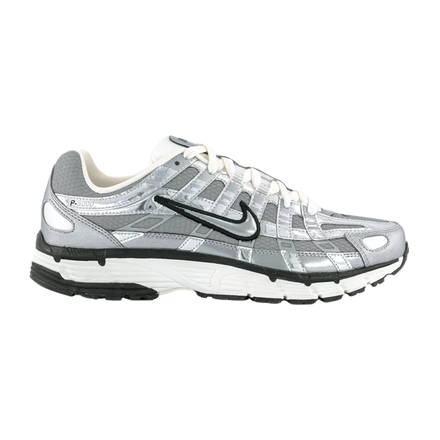 NIKE P6000 | Metallic Silver